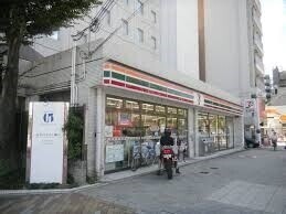 コンビニ　セブンイレブン神戸西上橘通1丁目店（コンビニ）まで80m