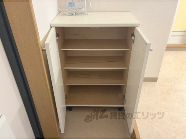 収納　下駄箱