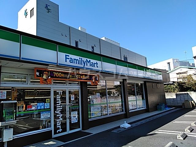 コンビニ　ファミリーマート春日部南栄町店（コンビニ）まで1365m