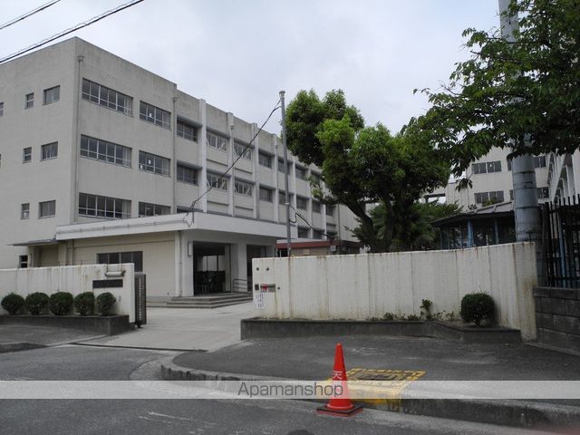 小学校　松原市立小学校天美西小学校（小学校）まで1315m