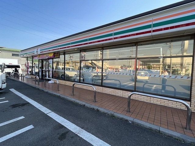 コンビニ　セブン・イレブン南柏豊四季店（コンビニ）まで500m