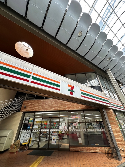 コンビニ　セブンイレブン岸和田宮本町店（コンビニ）まで339m