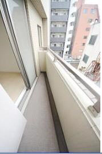 バルコニー　※別部屋の参考写真です。