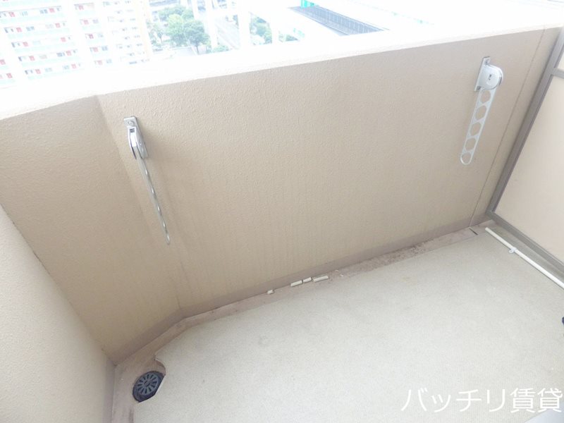 バルコニー　同型タイプの為現状優先