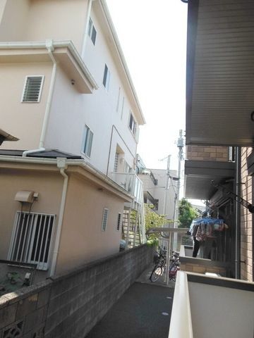 眺望　★ベランダには温かい光が射し込みます★