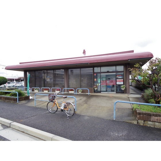 銀行　長野銀行芳川支店（銀行）まで755m