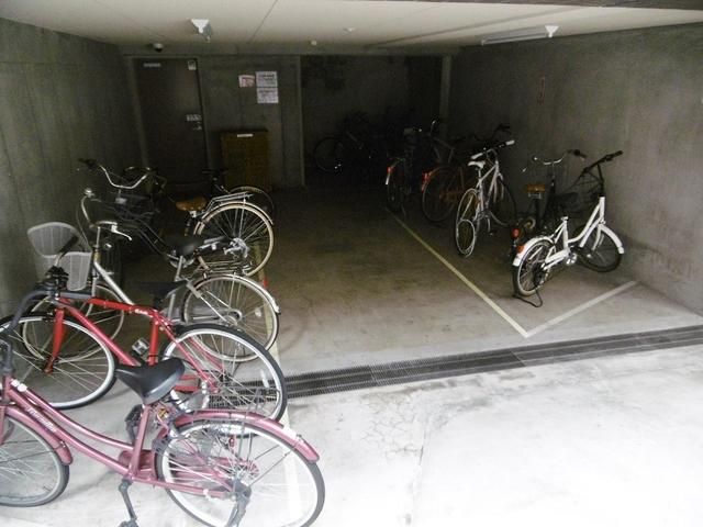 その他共有部分　★駐輪場★
