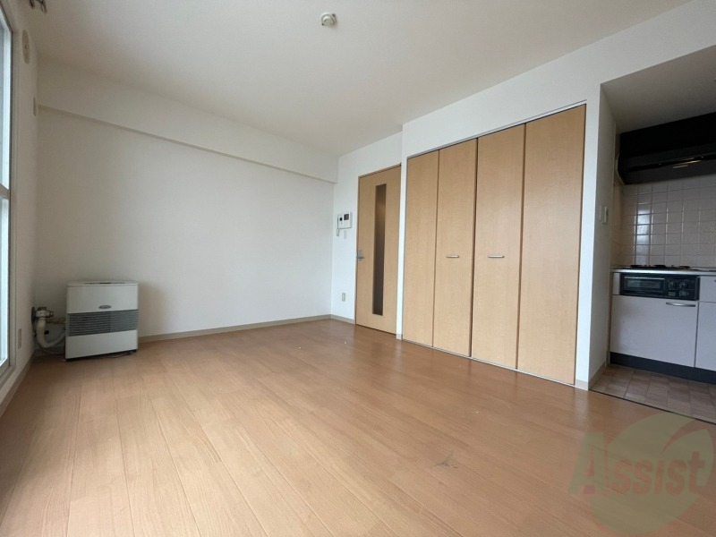 居室・リビング　広くてキレイなお部屋が広がっていて、充実した生活が送れそう。
