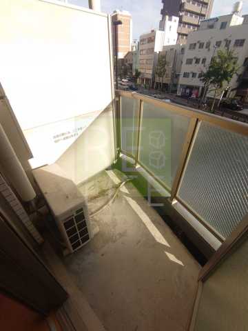 バルコニー　TRADIS NIPPORI.S