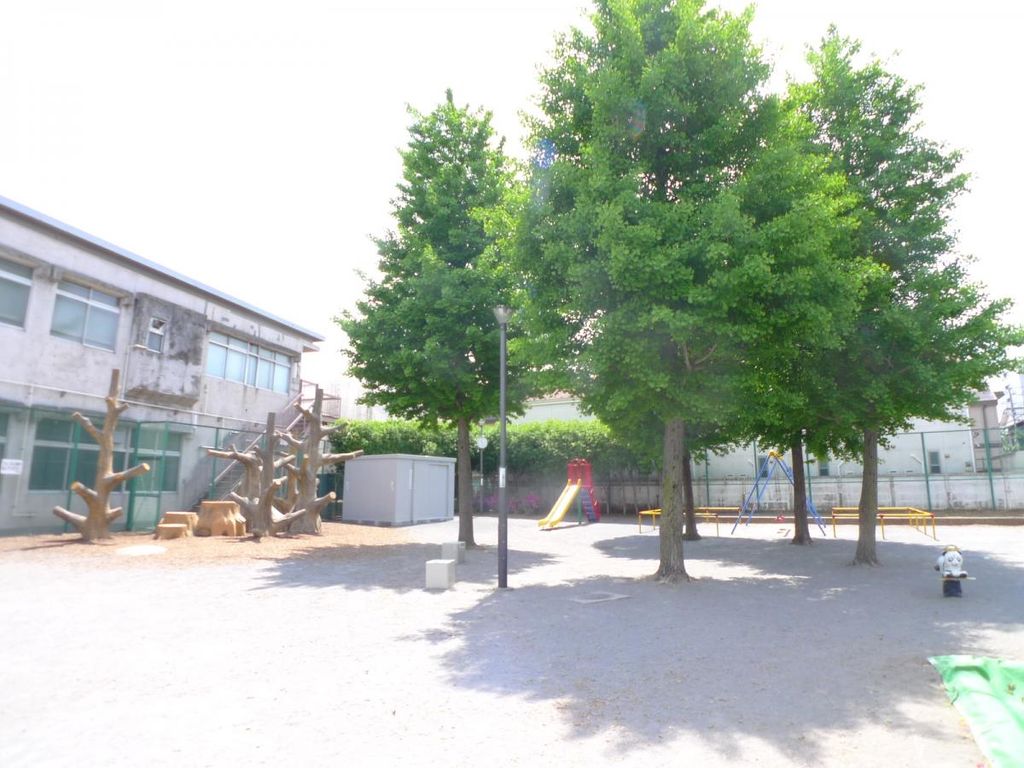 公園　足立1丁目児童遊園（公園）まで680m