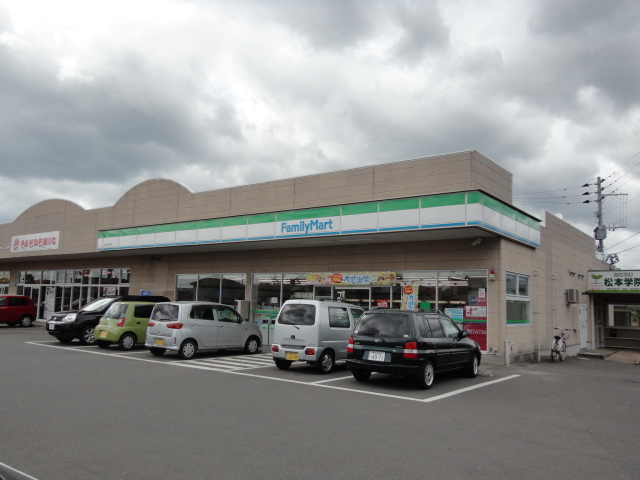 コンビニ　ファミリーマート 大村大川田店（コンビニ）まで414m