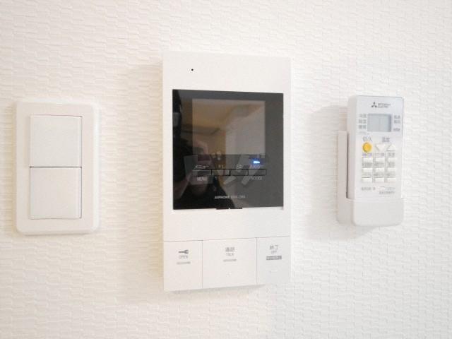 セキュリティ　防犯面に配慮したＴＶモニターホン付きです！