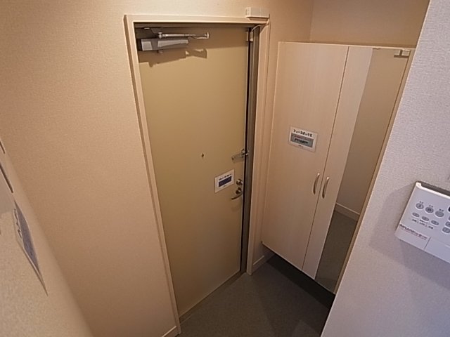 玄関　シューズボックス付き
