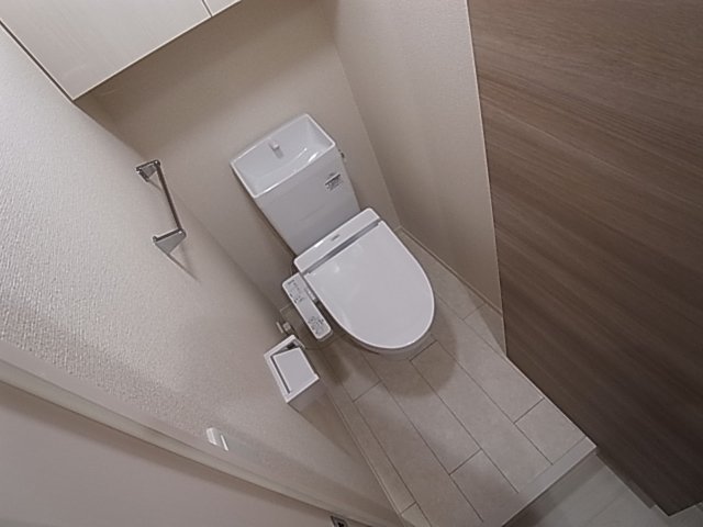 トイレ　ウォシュレット付