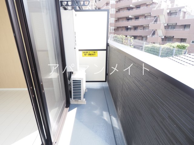バルコニー　洗濯物が干せます
