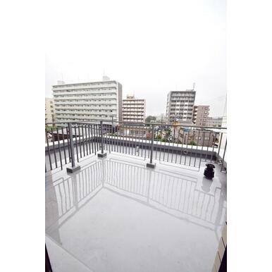 バルコニー　別部屋参考写真です