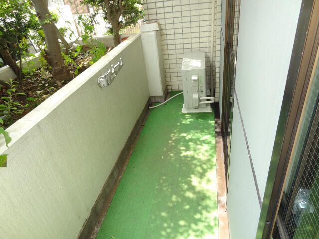 バルコニー　バルコニー