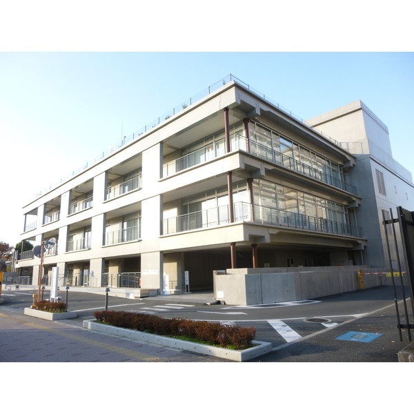 役所　立川市役所（役所）まで2681m