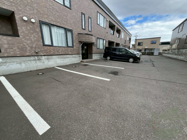 駐車場　その他