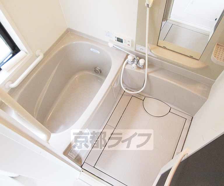 バス・シャワールーム　ゆったり広々です