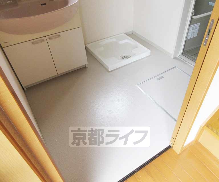 洗面設備　脱衣洗面所