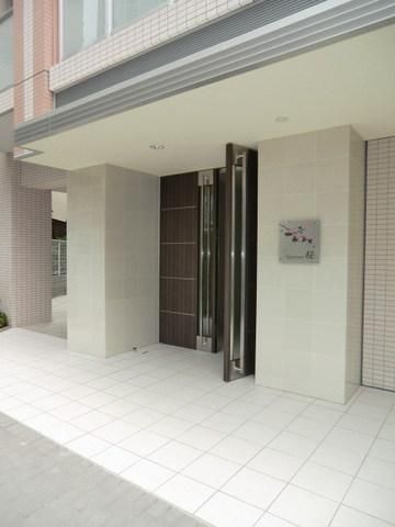 エントランス　オートロック付エントランス