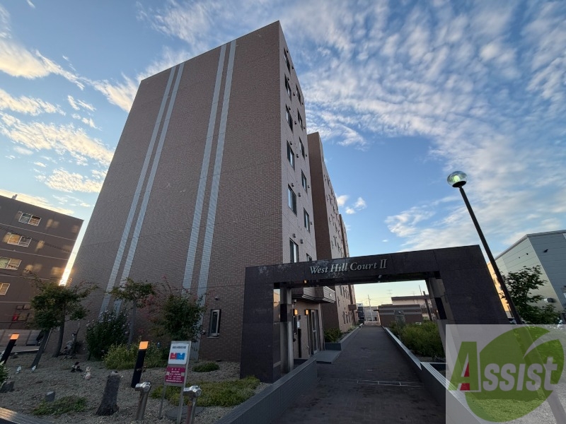 建物外観　札幌市西区発寒六条「ウエストヒルコート２」