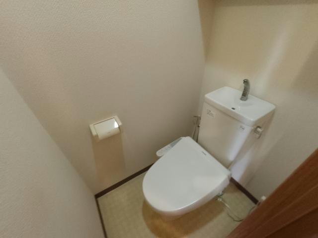 ボヌールシャンスIIのトイレ写真