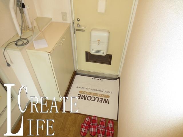 玄関　別号室の参考写真です。