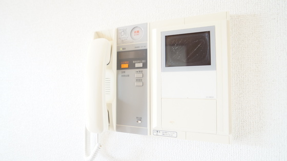 セキュリティ　モニター付きインターホン