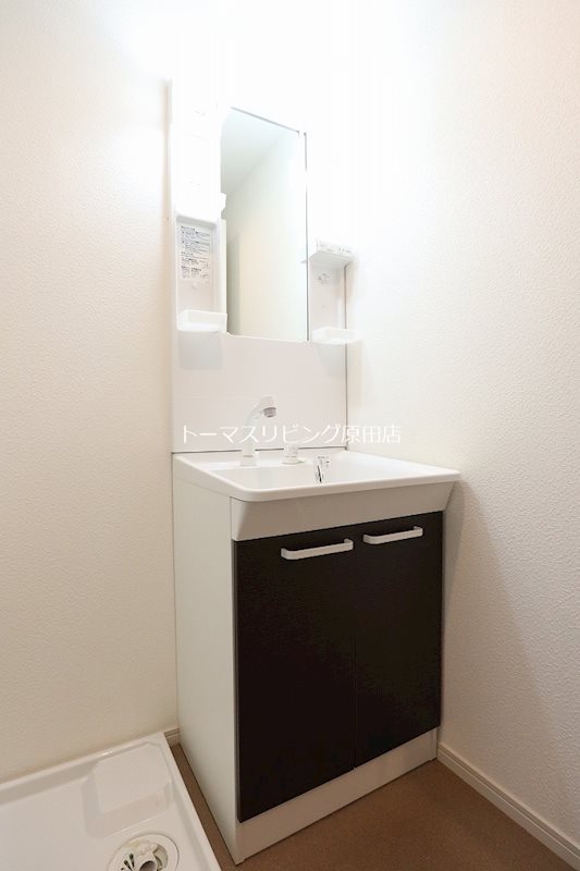 洗面設備　102号室写真