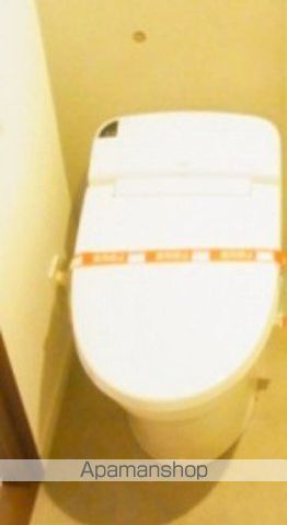 ＪＲ中央線 西荻窪駅 徒歩3分 4階建 築12年のトイレ写真