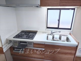 エモーション B棟のキッチン写真