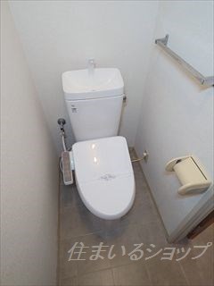 エモーション B棟のトイレ写真