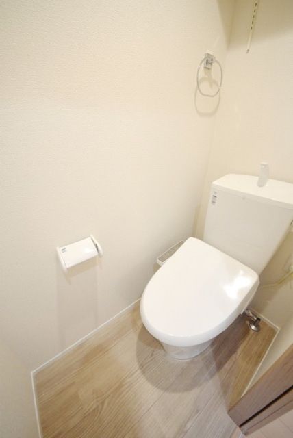 Hiフラッツのトイレ写真
