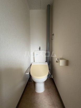 市川マンションのトイレ写真