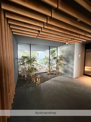 小田急小田原線 本厚木駅 徒歩5分 15階建 築4年の外観写真