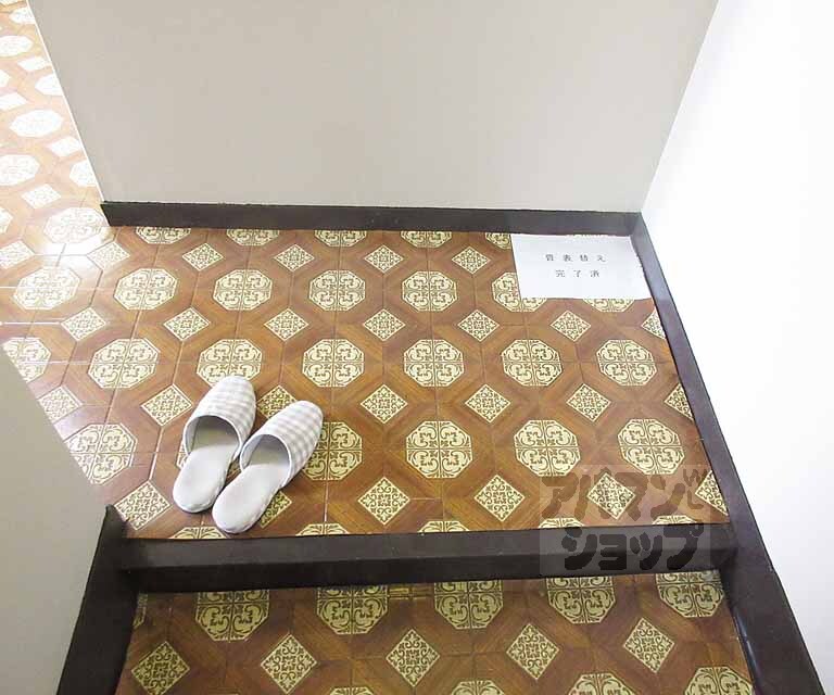 ロイヤルマンションの玄関写真