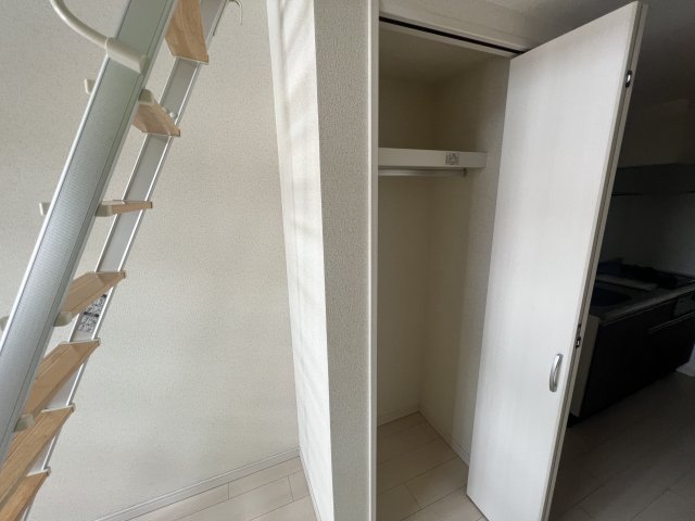 クレストコート鷹取の内装写真