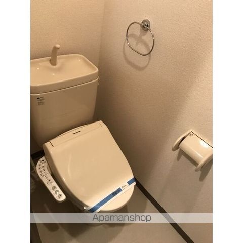 地下鉄東山線 星ケ丘駅 徒歩4分 5階建 築23年のトイレ写真