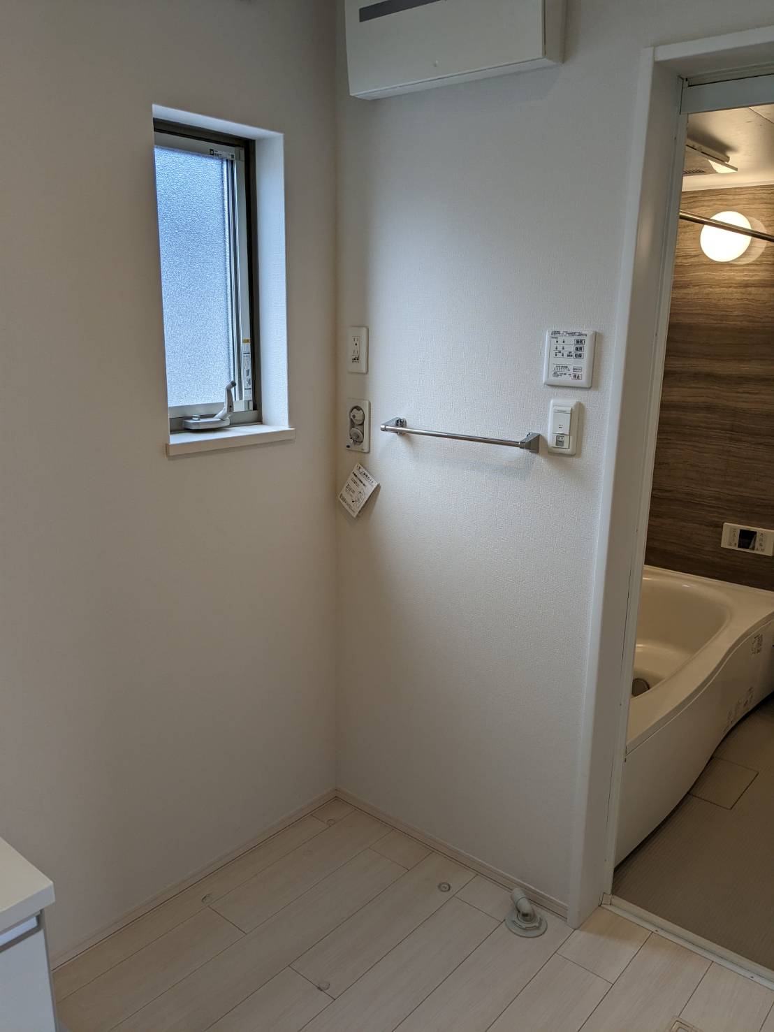 洗面設備　別のお部屋の写真です