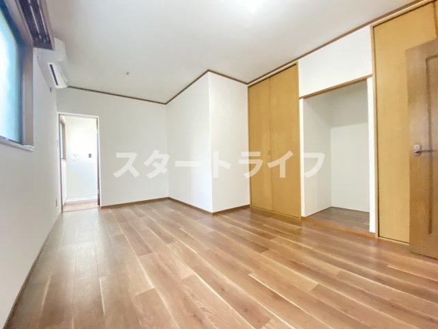 地下鉄御堂筋線 西中島南方駅 徒歩6分 6階建 築29年の内装写真