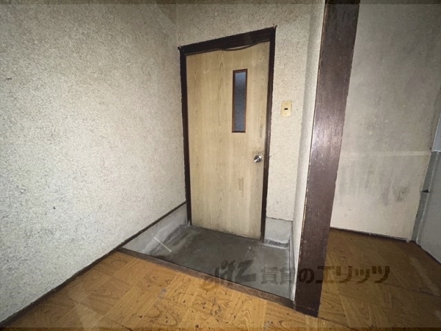 紫光荘の玄関写真