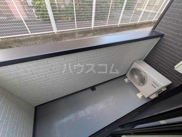 シャルールの内装写真