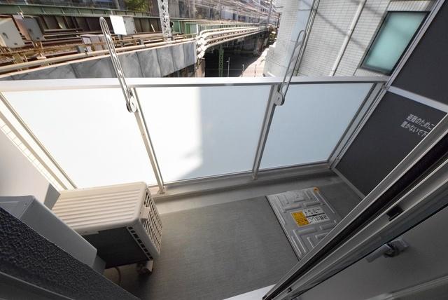 バルコニー　写真は同タイプ住居です。