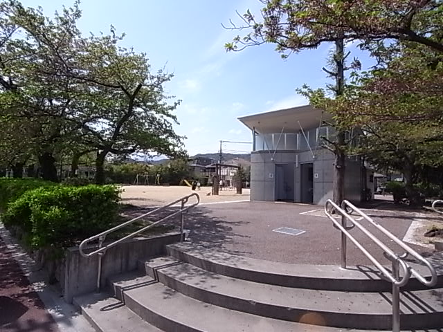 公園　宮塚公園（公園）まで590m
