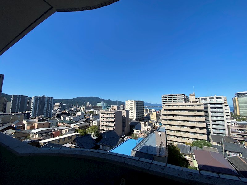 眺望　入居前に撮影した写真です。退去後改装する為、変更になる場合が