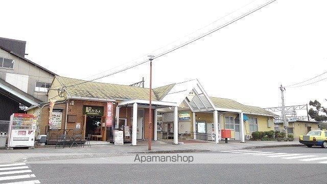 その他　鶴崎駅（その他）まで800m