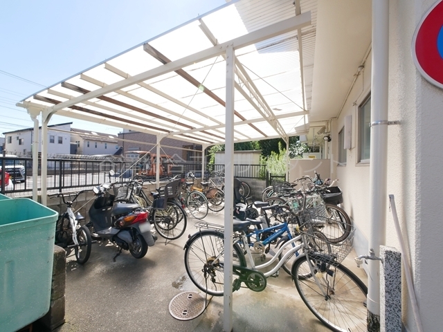 その他共有部分　屋根付駐輪場