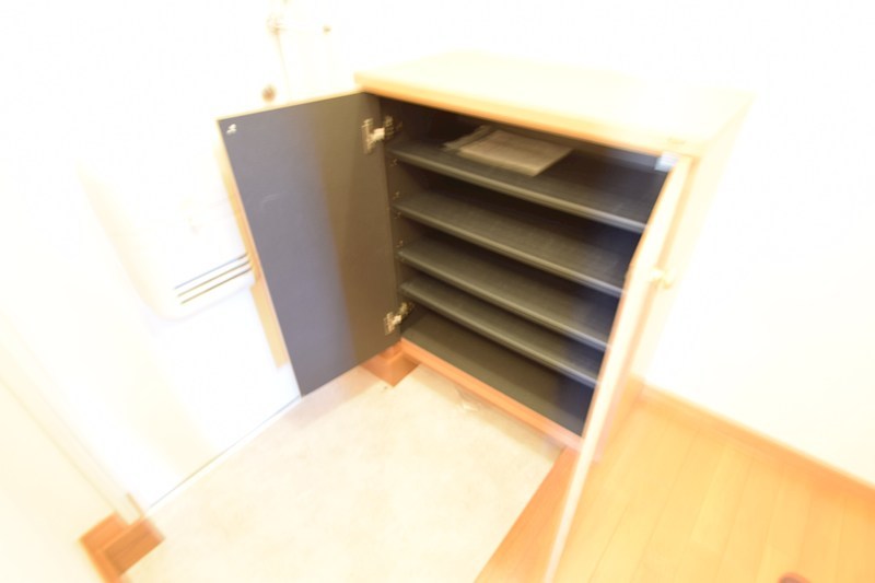 玄関　反転部屋参照